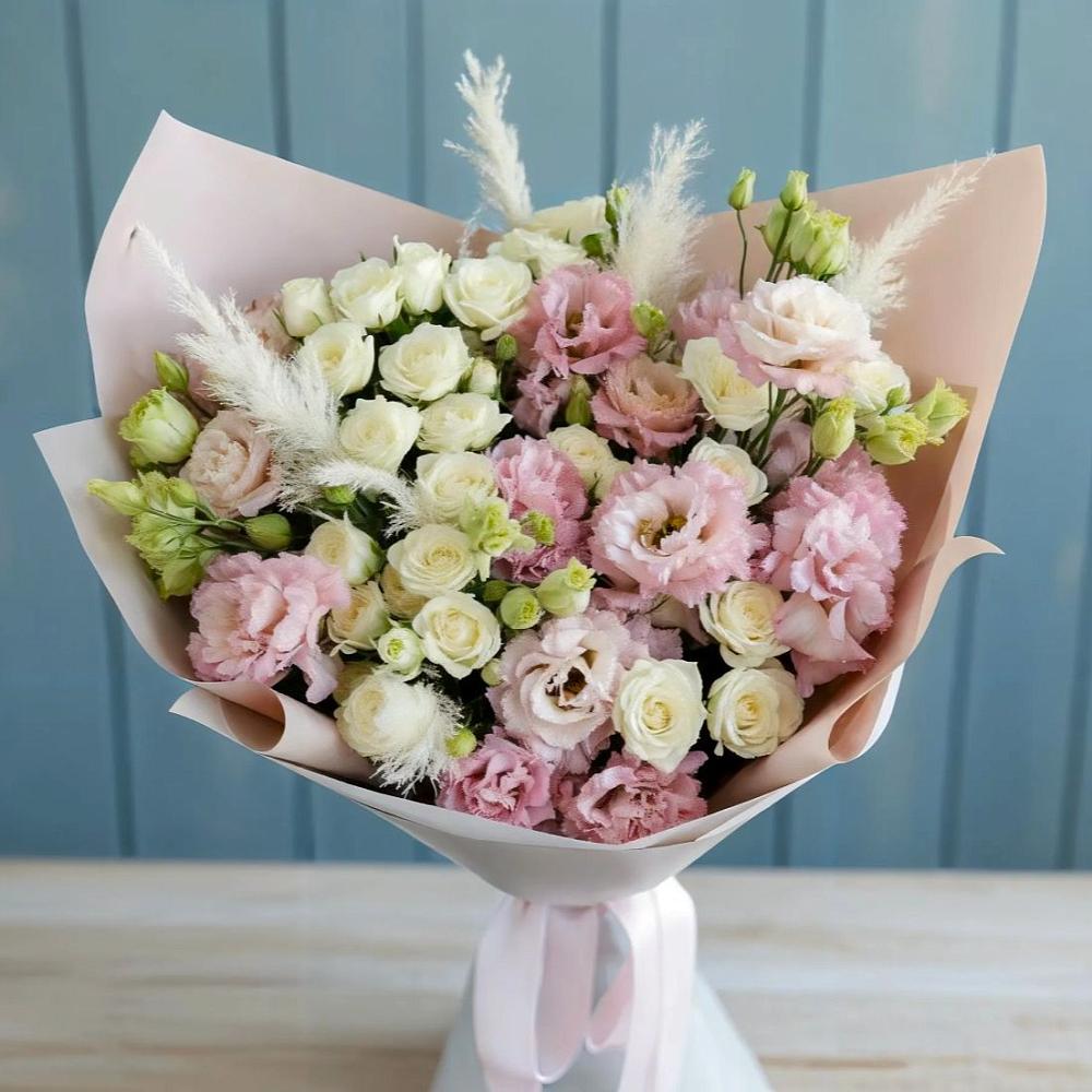 Букет цветов из: Альстромерии и Розы в Московском