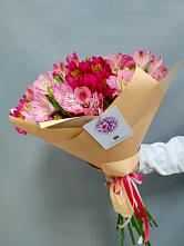 Букет цветов из:  Альстромерии #REPLACE_PRED# Московском
