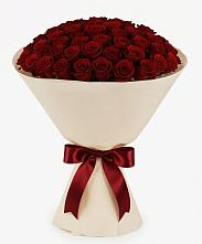 Букет 101 Бордовая роза Блэк Бакарра в Московском