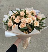 Букет Кремовые розы Латте в Московском