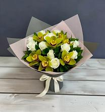 Букет цветов из:  Орхидеи и Розы #REPLACE_PRED# Московском