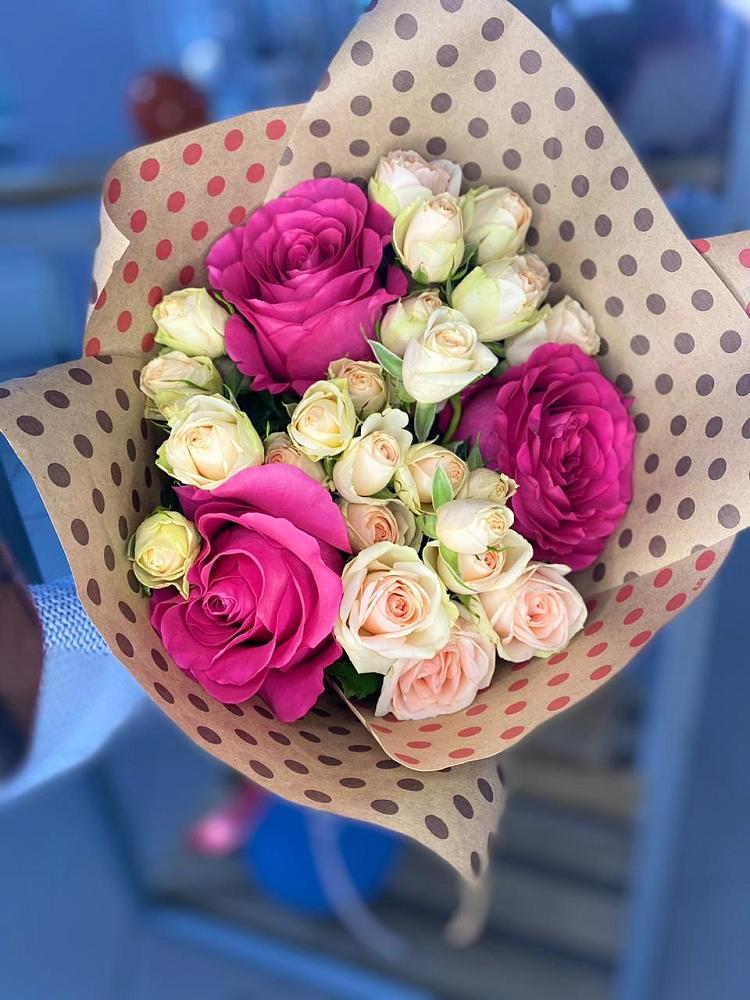 Букет цветов из: Розы в Московском