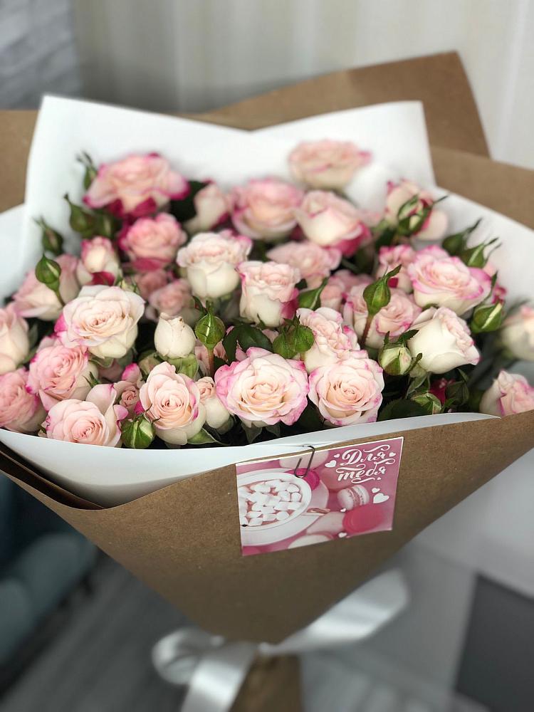 Букет цветов из: Розы в Московском