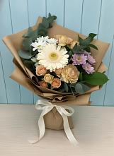 Букет цветов из:  Герберы и Хризантемы в Московском