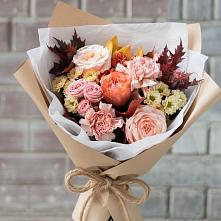 Букет цветов из:  Гвоздики, Хризантемы и Розы #REPLACE_PRED# Московском