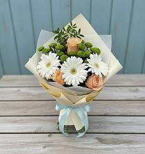Букет цветов из:  Герберы, Розы и Хризантемы в Московском