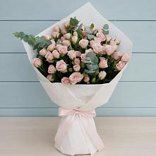 Букет цветов из:  Розы #REPLACE_PRED# Московском