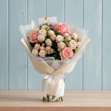 Букет цветов из:  Розы в Московском